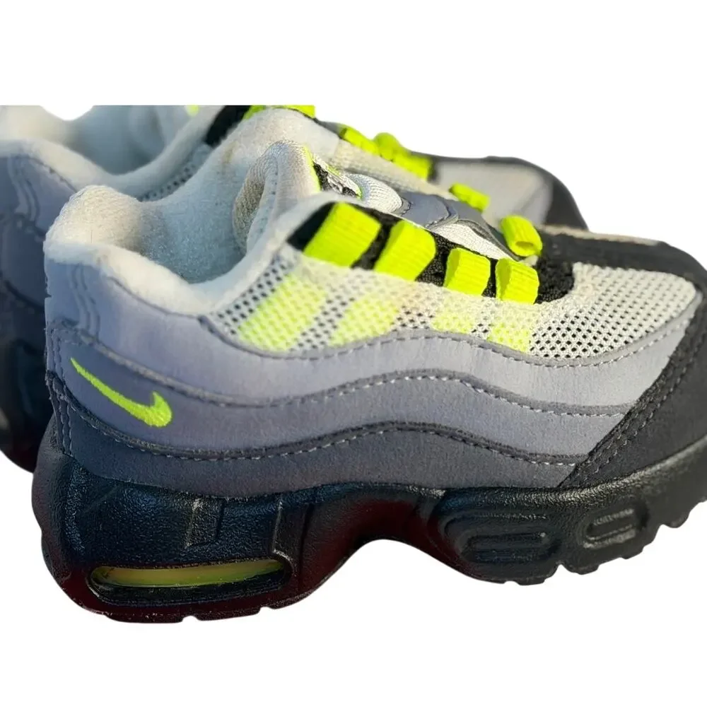 Nike Air Max 95 OG (TD) – Size 5C – Excellent Condition